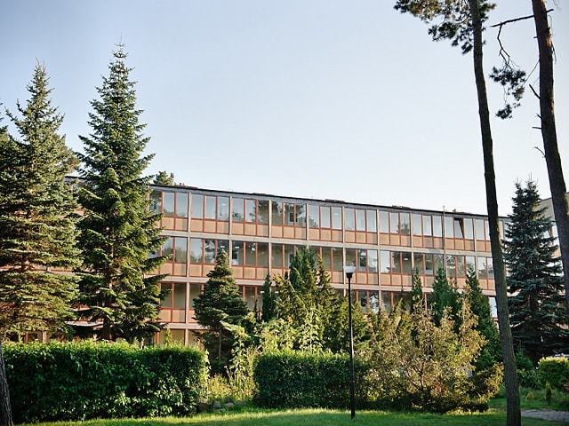 budynek-główny-w-mrzezyno